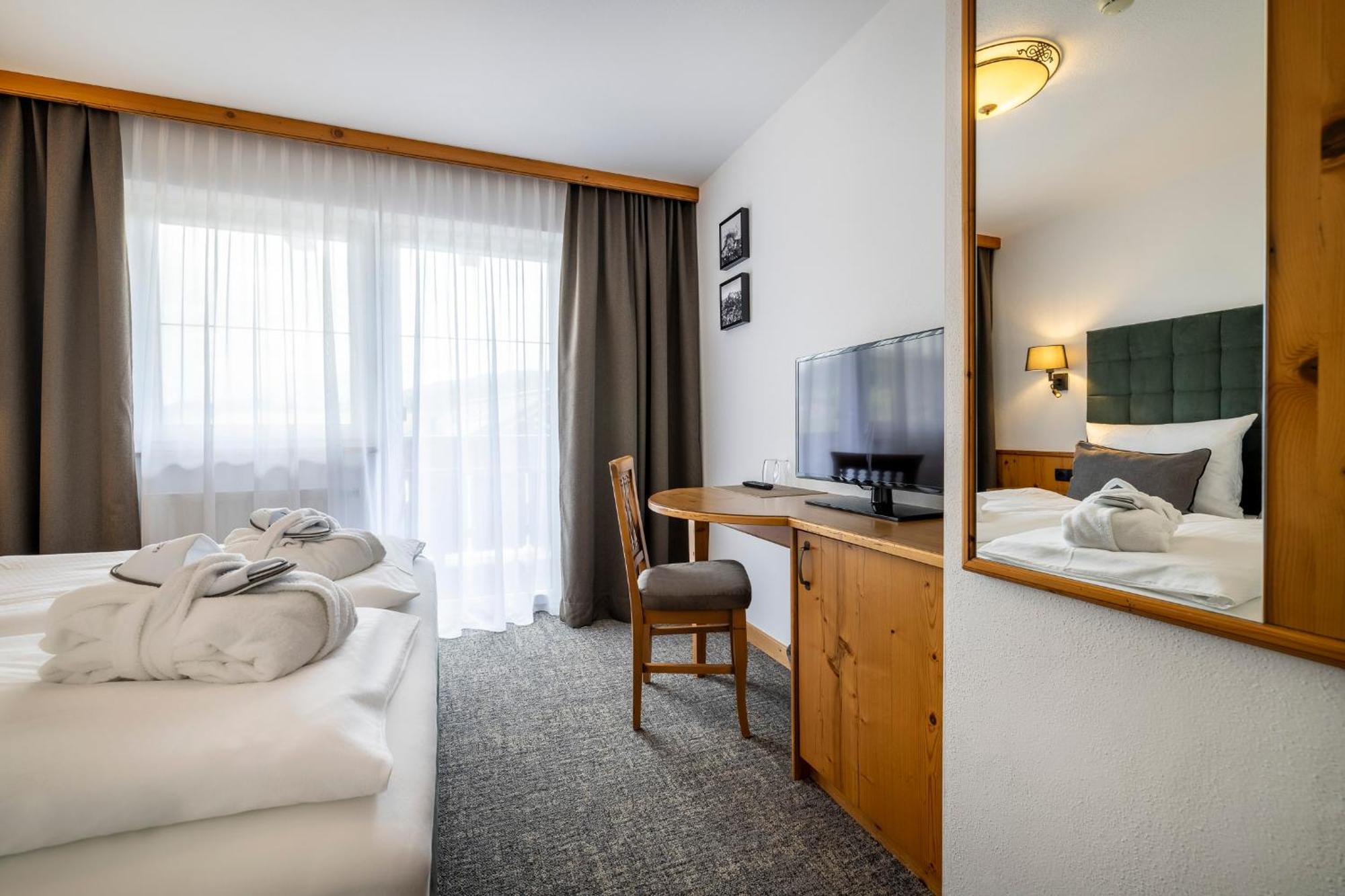 Hotel Bergzeit By Seven Flachau Camera foto